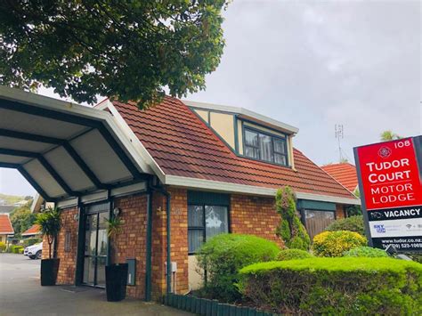 tudor court motor lodge auckland|central court motel.